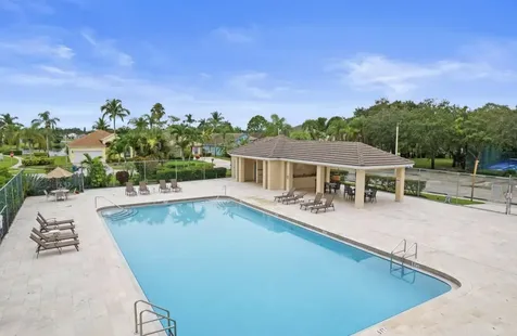 286 Saratoga Boulevard Royal Palm Beach FL 33411