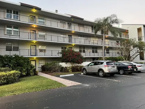 14701 Cumberland Drive Delray Beach FL 33446