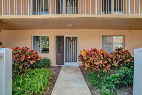 5952 Regal Glen Drive Boynton Beach FL 33437