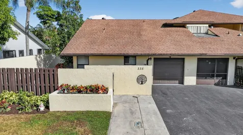235 SW 29th Avenue Delray Beach FL 33445
