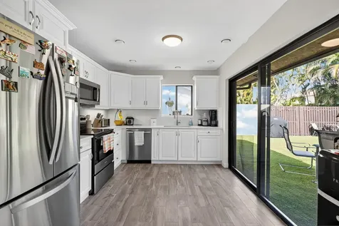 235 SW 29th Avenue Delray Beach FL 33445