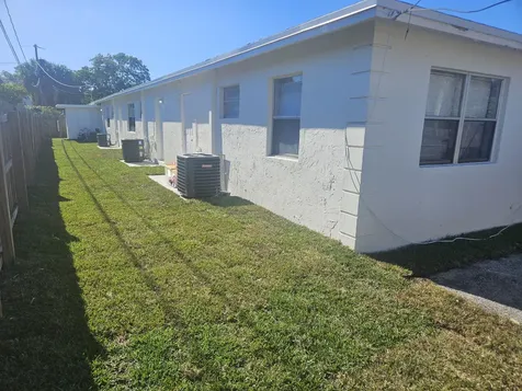 1121 11th Street West Palm Beach FL 33401