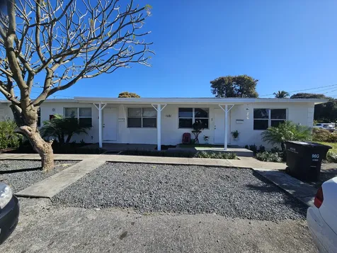 1121 11th Street West Palm Beach FL 33401