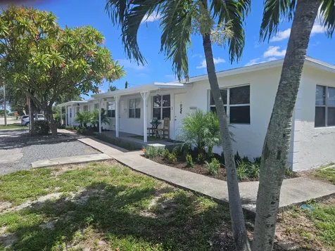 1121 11th Street West Palm Beach FL 33401