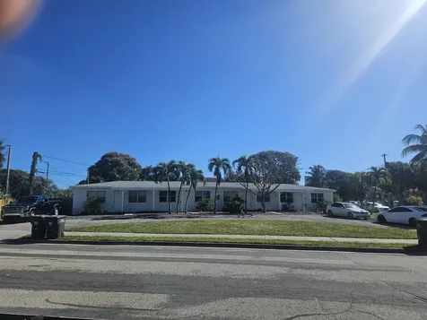 1121 11th Street West Palm Beach FL 33401