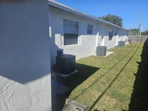 1121 11th Street West Palm Beach FL 33401