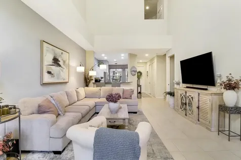 7024 Torrey Pines Circle Port Saint Lucie FL 34986