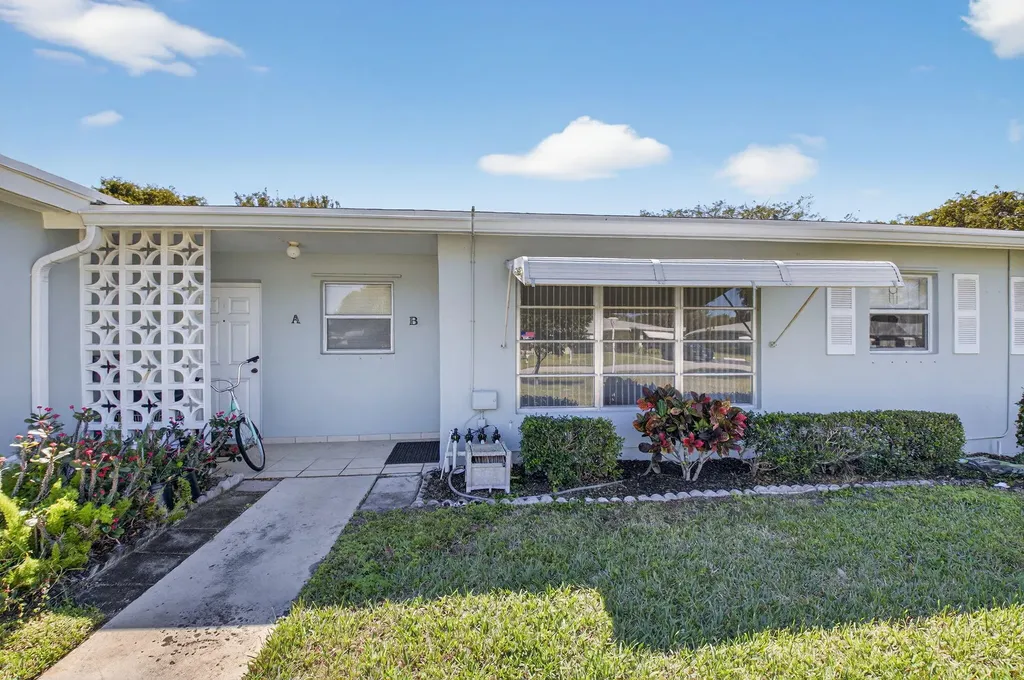 220 High Point Court Delray Beach FL 33445