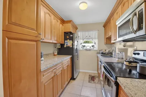 220 High Point Court Delray Beach FL 33445
