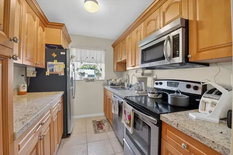 220 High Point Court Delray Beach FL 33445