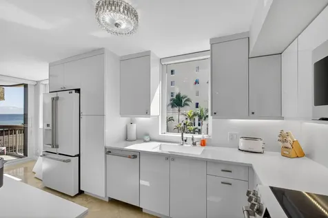 5380 N Ocean Drive Singer Island FL 33404