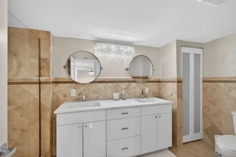 5380 N Ocean Drive Singer Island FL 33404