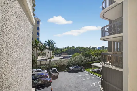 5380 N Ocean Drive Singer Island FL 33404