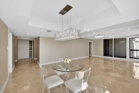 5380 N Ocean Drive Singer Island FL 33404