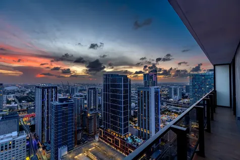 398 Ne 5th Street Miami FL 33132