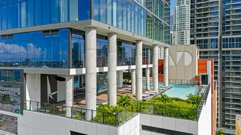 398 Ne 5th Street Miami FL 33132
