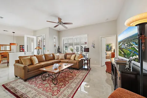 220 Woodsmuir Court Palm Beach Gardens FL 33418