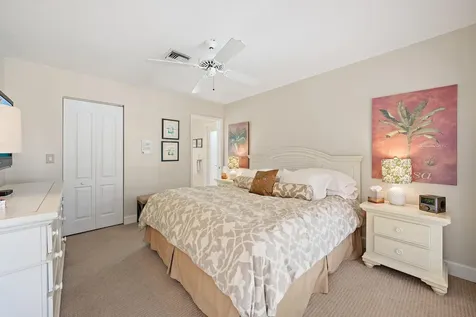 220 Woodsmuir Court Palm Beach Gardens FL 33418