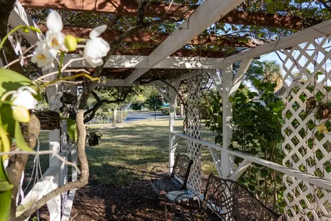 162 Se Saint Lucie Boulevard Stuart FL 34996