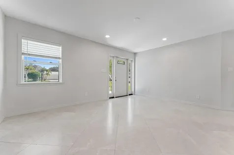 5883 Set N Sun Place Jupiter FL 33458