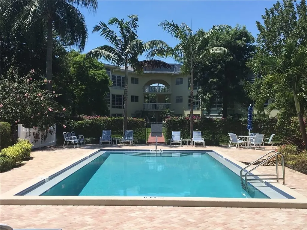 1100 Ponce De Leon Circle Vero Beach FL 32960