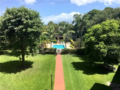 1100 Ponce De Leon Circle Vero Beach FL 32960