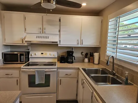 1100 Ponce De Leon Circle Vero Beach FL 32960