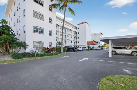 21 Yacht Club Drive North Palm Beach FL 33408
