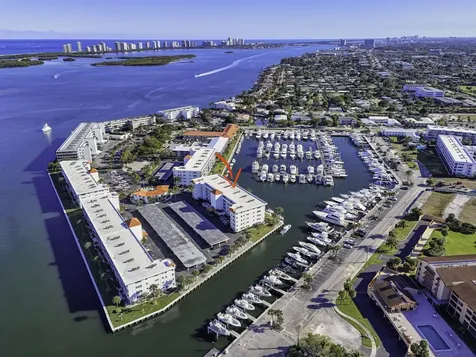 21 Yacht Club Drive North Palm Beach FL 33408