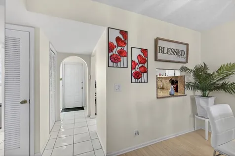 21 Yacht Club Drive North Palm Beach FL 33408