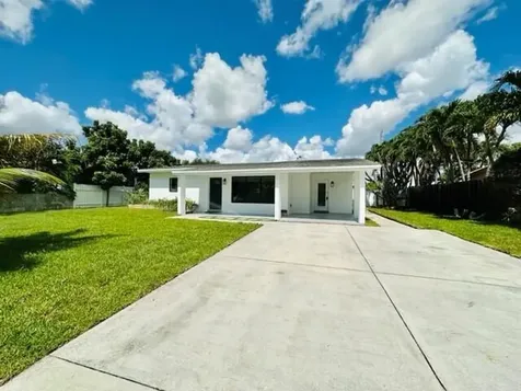 3421 NE 14th Avenue Pompano Beach FL 33064
