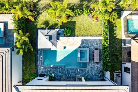 8325 Royal County Down Road Boca Raton FL 33434