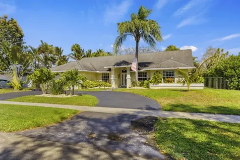 6861 Sw 17th Street Plantation FL 33317