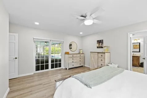 6861 Sw 17th Street Plantation FL 33317