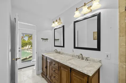6861 Sw 17th Street Plantation FL 33317