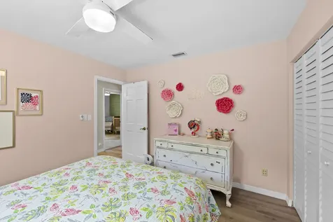 6861 Sw 17th Street Plantation FL 33317