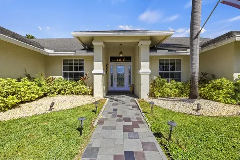 6861 Sw 17th Street Plantation FL 33317