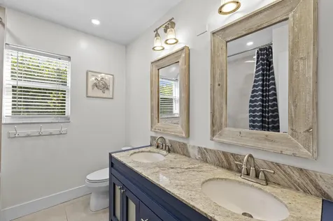 6861 Sw 17th Street Plantation FL 33317