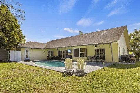 6861 Sw 17th Street Plantation FL 33317