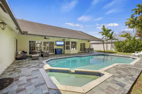 6861 Sw 17th Street Plantation FL 33317