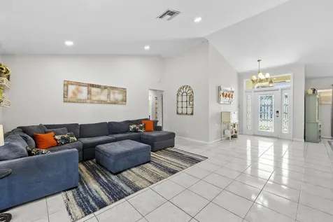 6861 Sw 17th Street Plantation FL 33317