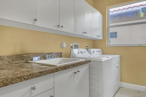 3389 Lago De Talavera Lake Worth FL 33467