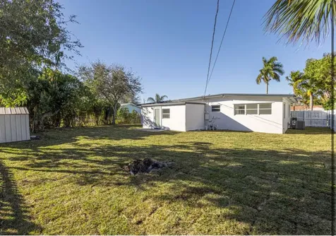 430 E Ilex Drive Lake Park FL 33403
