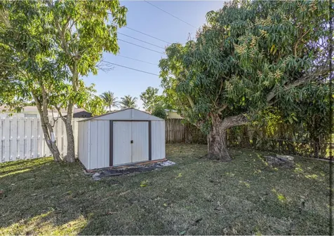 430 E Ilex Drive Lake Park FL 33403