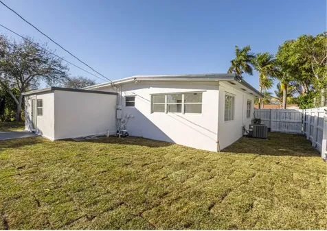 430 E Ilex Drive Lake Park FL 33403