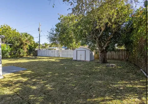 430 E Ilex Drive Lake Park FL 33403