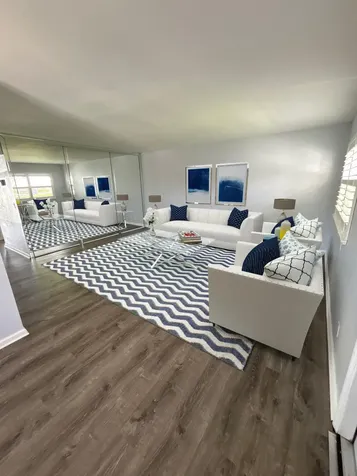 5 Valencia A Delray Beach FL 33446