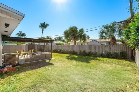 950 Ne 23rd Place Pompano Beach FL 33064
