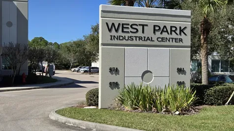 581 NW Mercantile Place Port Saint Lucie FL 34986