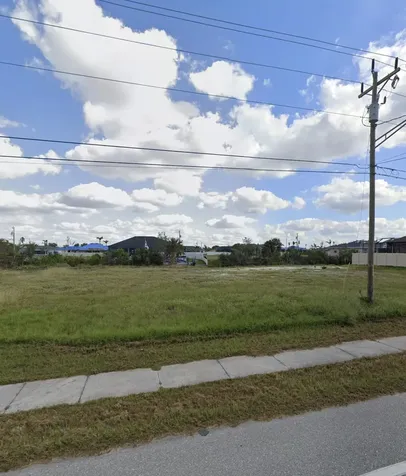 2513 Surfside Boulevard Cape Coral FL 33914